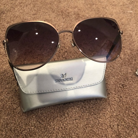 Swarovski Accessories - ‼️SOLD‼️Swarovski sunglasses with crystals NWOT